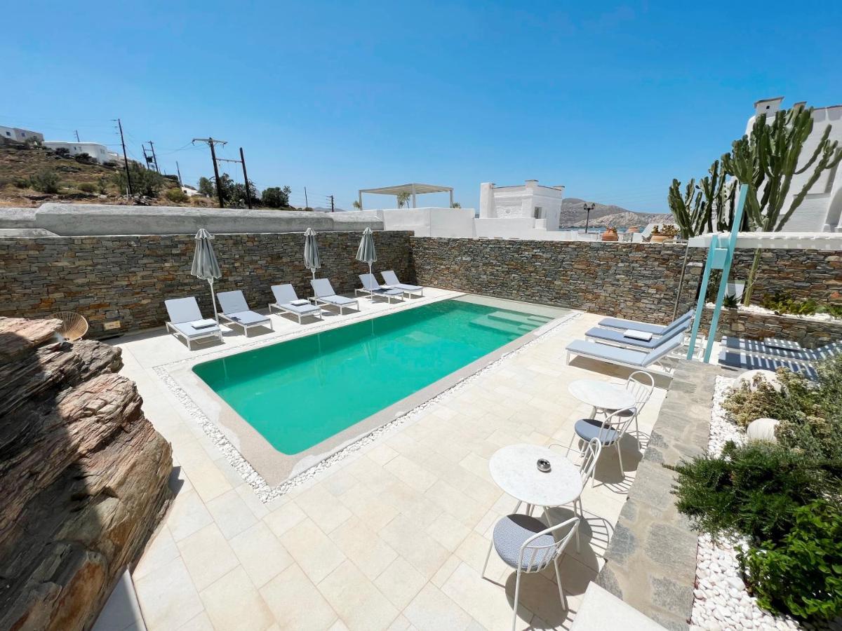 Anthos Apartments Náousa Eksteriør bilde
