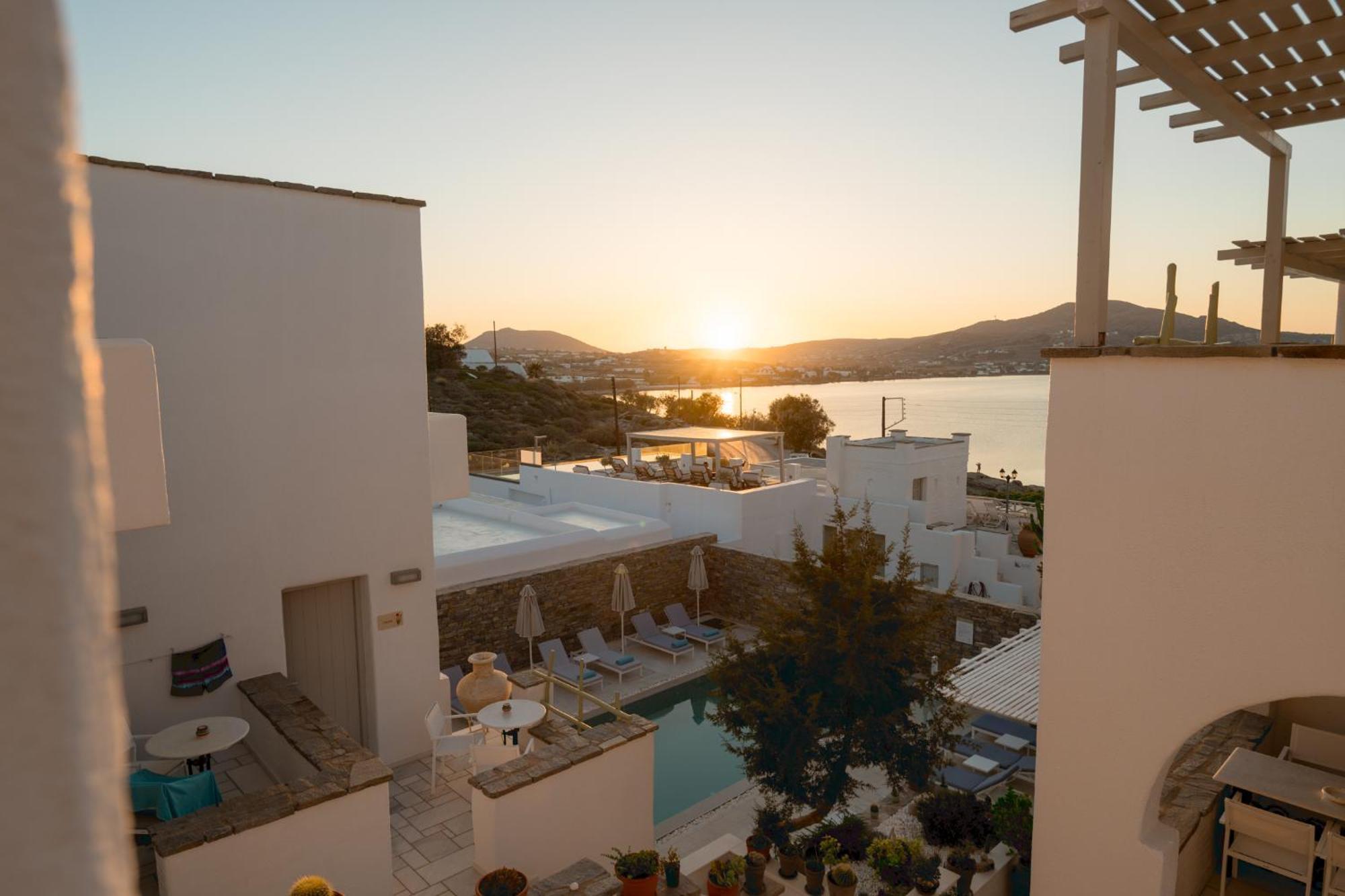 Anthos Apartments Náousa Eksteriør bilde